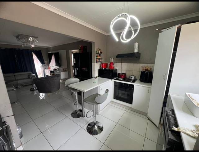 3 BEDROOM HOUSE FOR SALE IN NOORDWYK